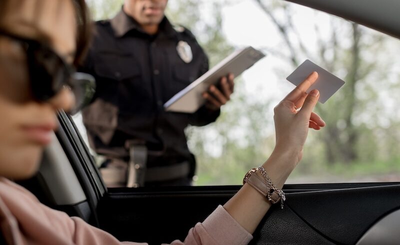 Can You Register a Car With a Suspended License in the State of Illinois?